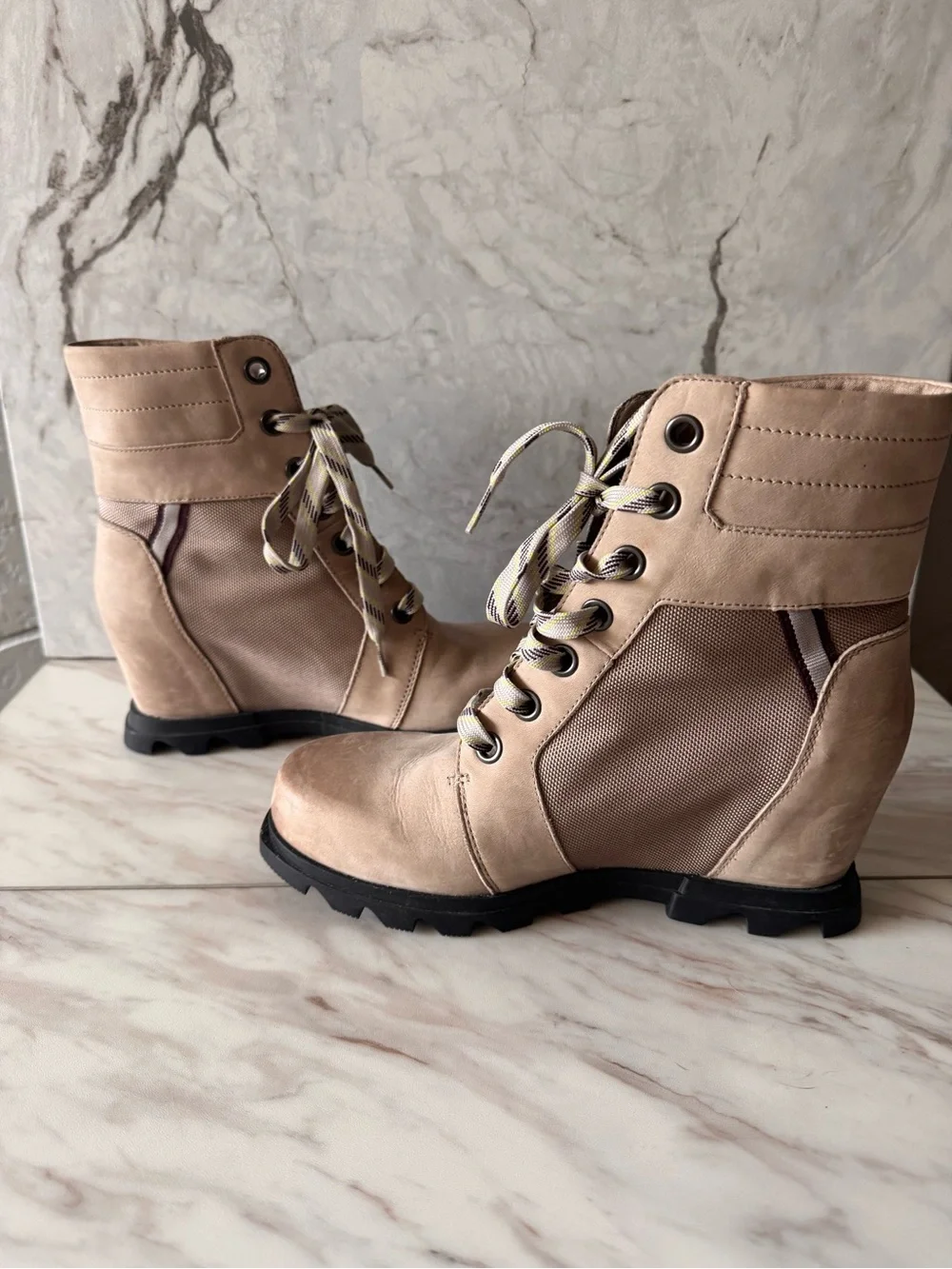 Sorel joan arctic
